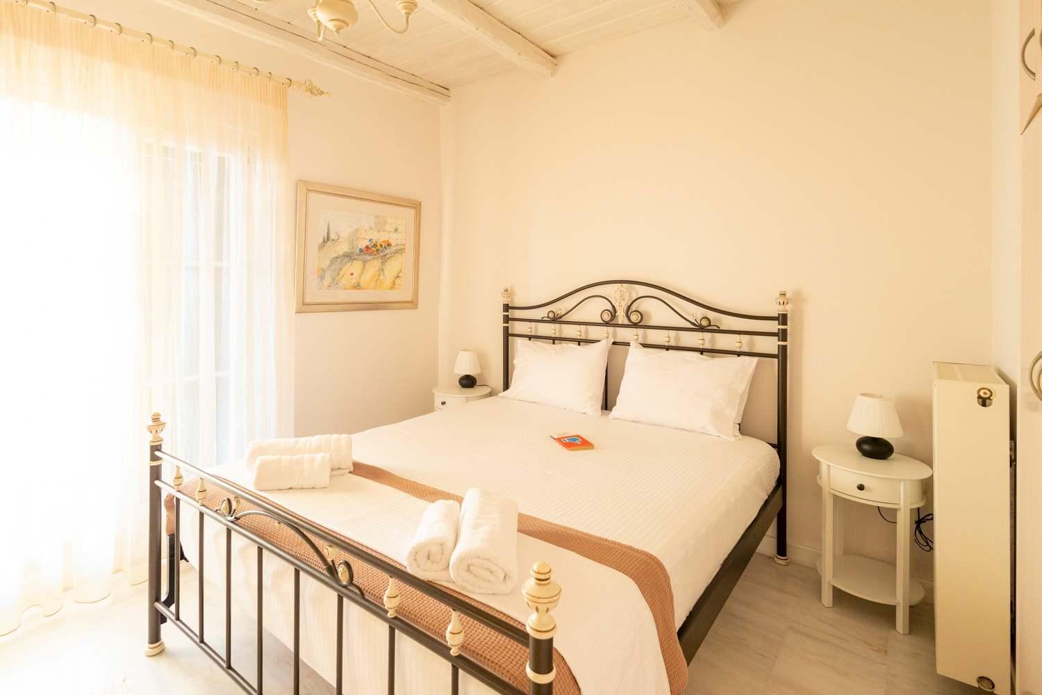 Stone Haven - Seafront Waves' Embrace Holiday home Verga Kalamata